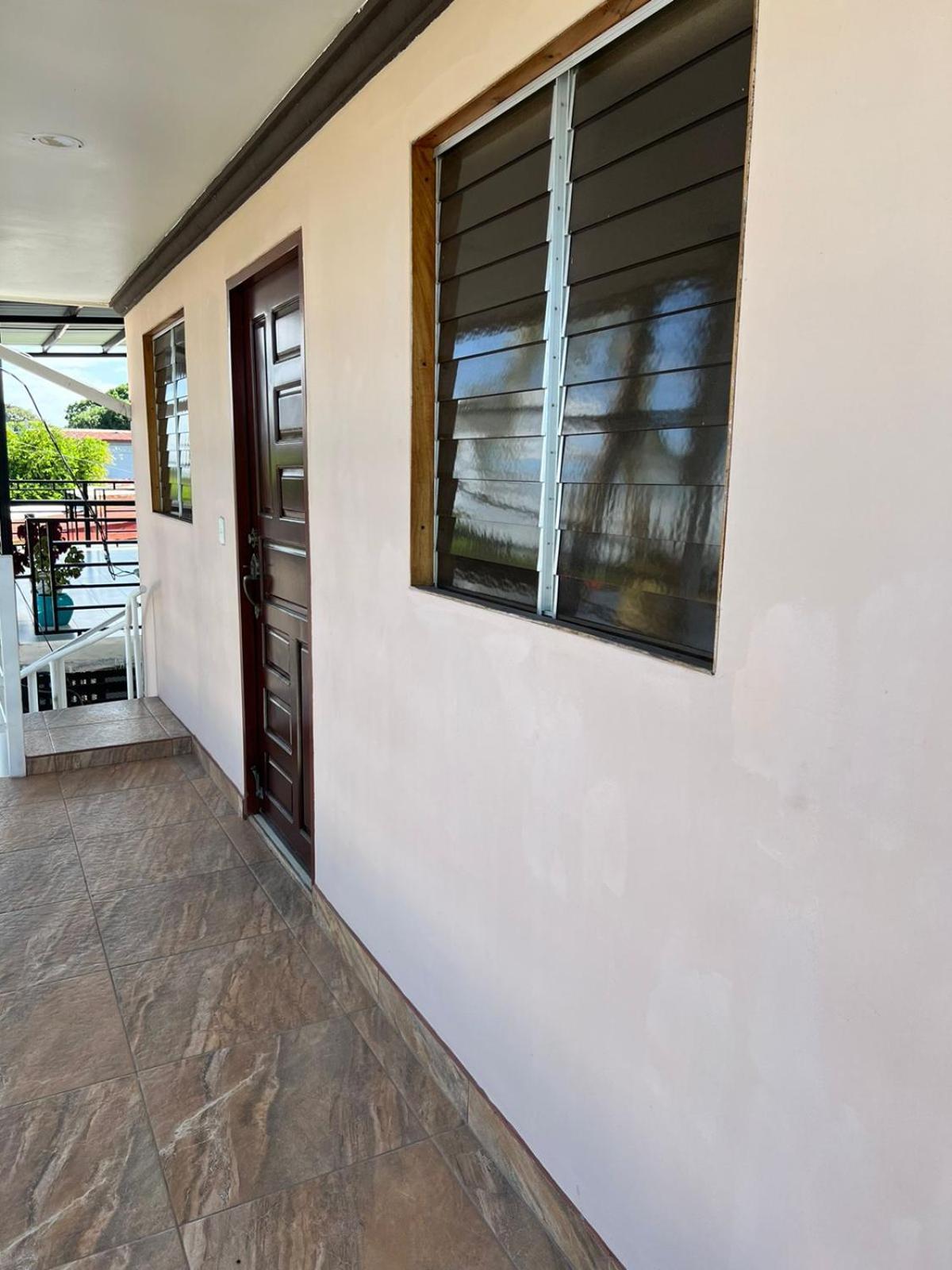 Open House Apartment *
